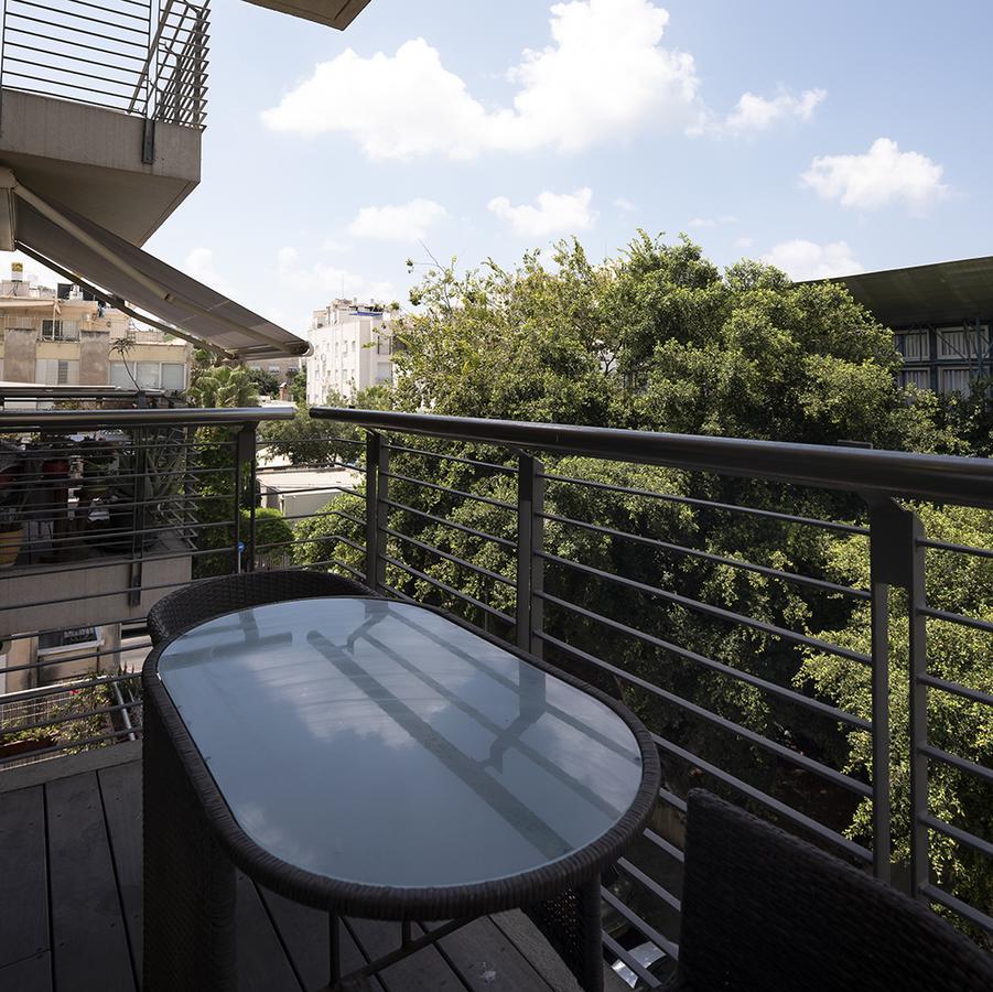 Eduard Bernstein Apartment Тел Авив Екстериор снимка